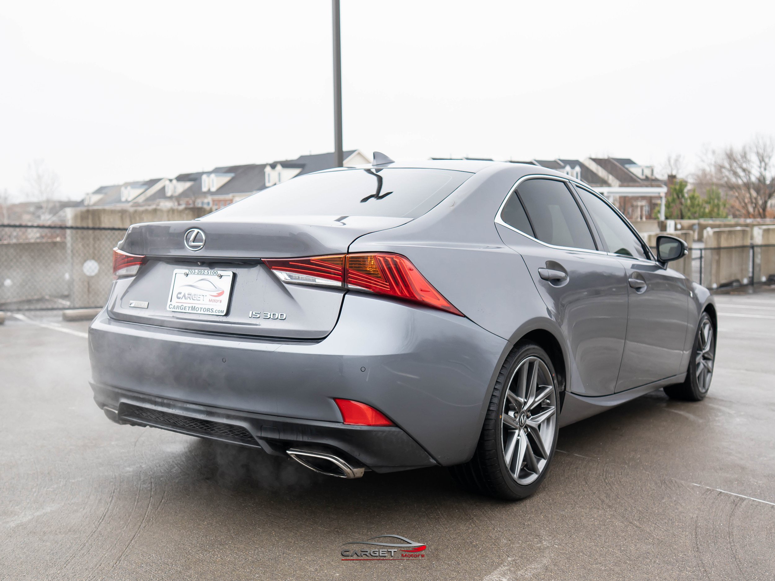 Used 2019 Lexus IS 300 F Sport w/ F Sport Package RWD image 7
