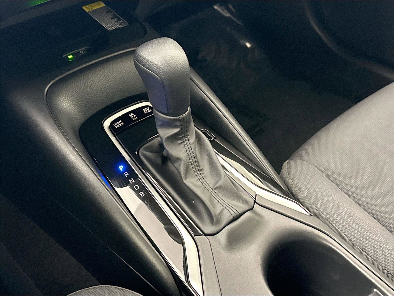 Certified 2025 Toyota Corolla LE w/ LE Premium Package image 3