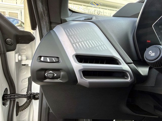Certified 2026 BMW 228i w/ Technology Package FWD image 35