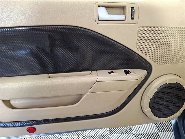 Used 2007 Ford Mustang GT Premium image 13