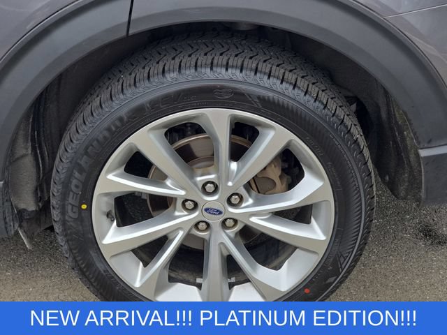 Used 2021 Ford Explorer Platinum w/ Equipment Group 601A AWD/4WD image 38