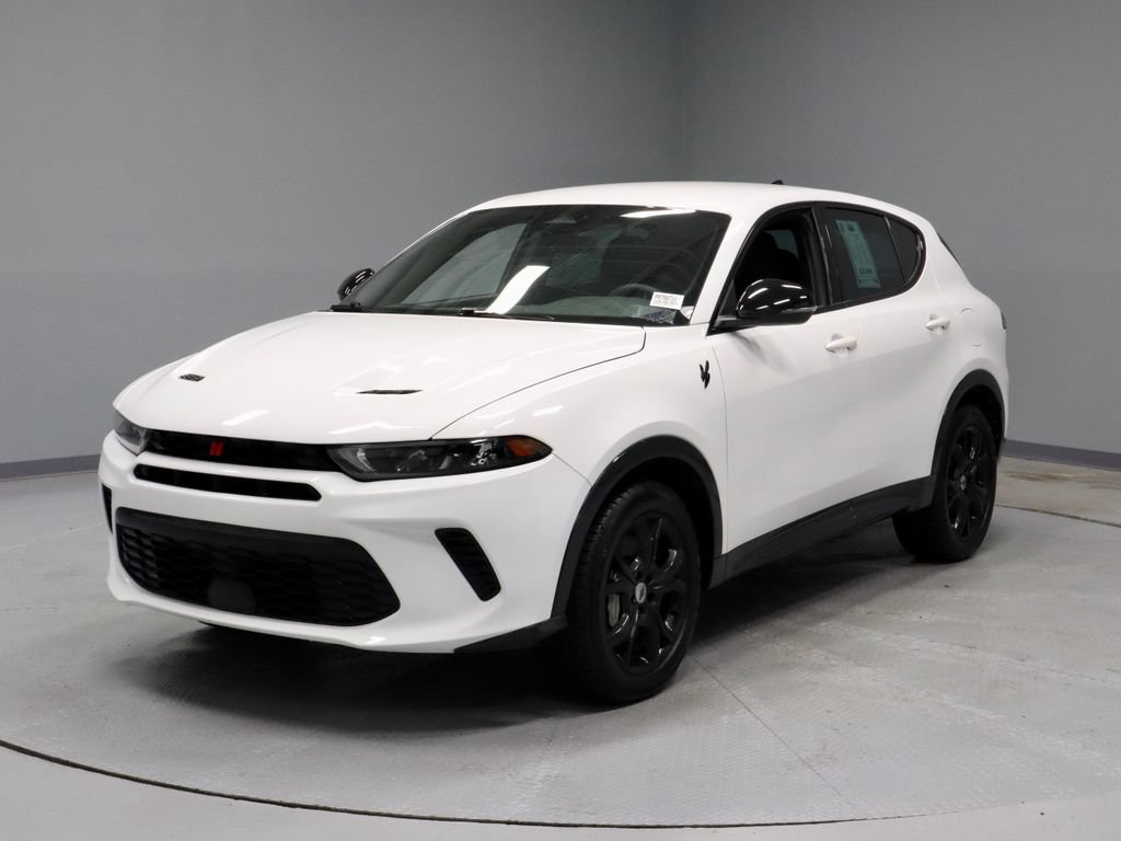 Used 2024 Dodge Hornet R/T w/ R/T Blacktop Package AWD/4WD image 5