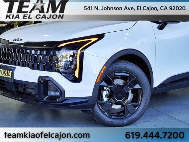 New 2026 Kia Sportage X-Line w/ X-Line Technology Package AWD/4WD image 3