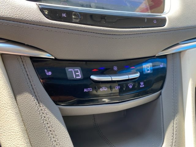 Used 2022 Cadillac XT5 Premium Luxury AWD/4WD image 32