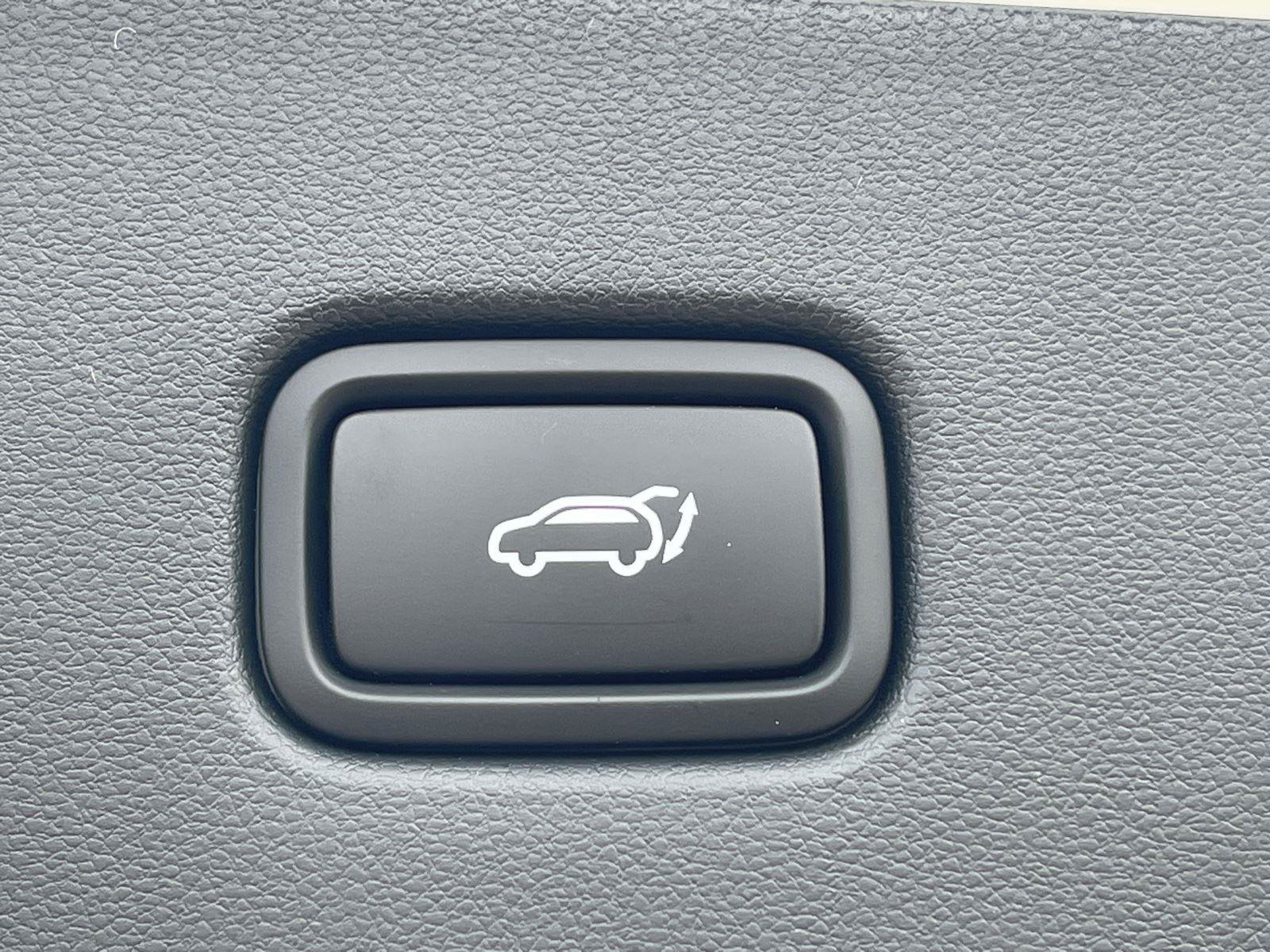 Certified 2024 Hyundai Tucson Limited AWD/4WD image 30