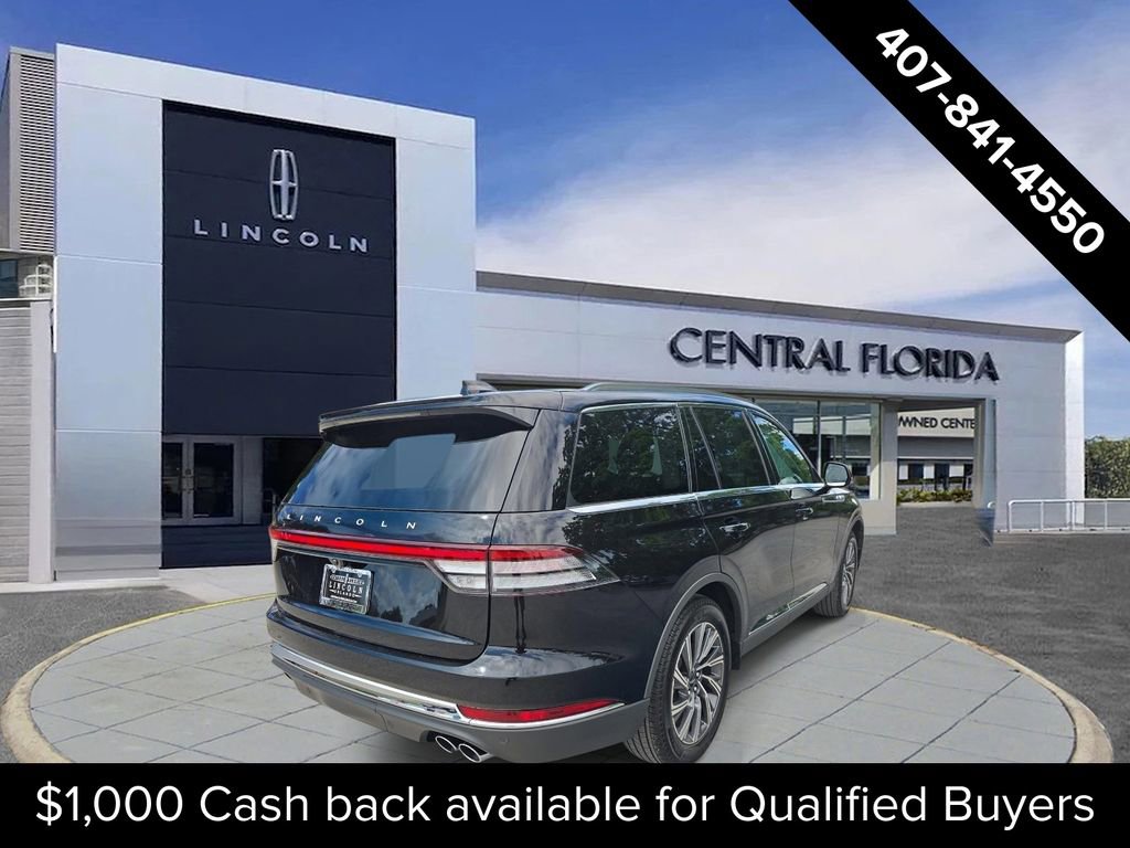 New 2026 Lincoln Aviator 2WD image 3