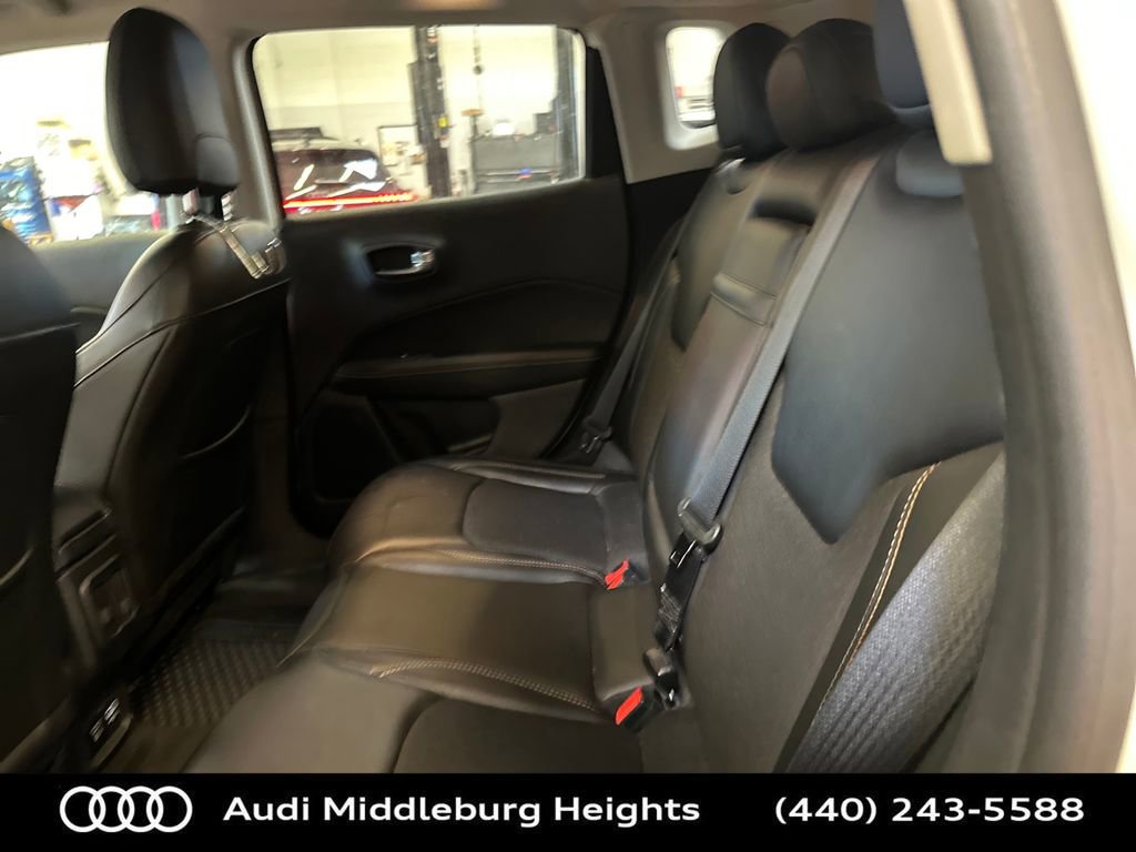 Used 2018 Jeep Compass Latitude w/ Popular Equipment Group image 27