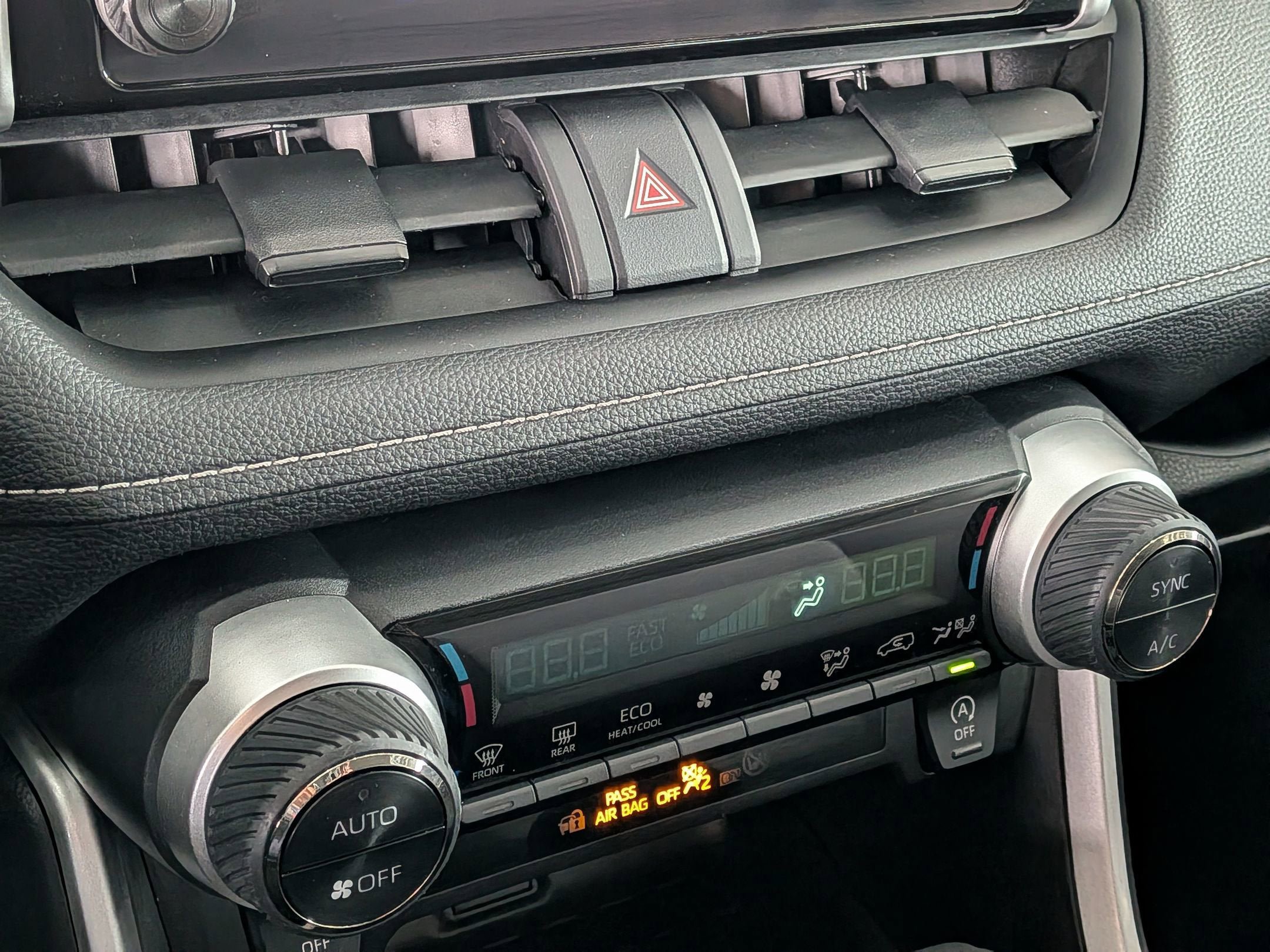 Certified 2025 Toyota RAV4 XLE AWD/4WD image 21