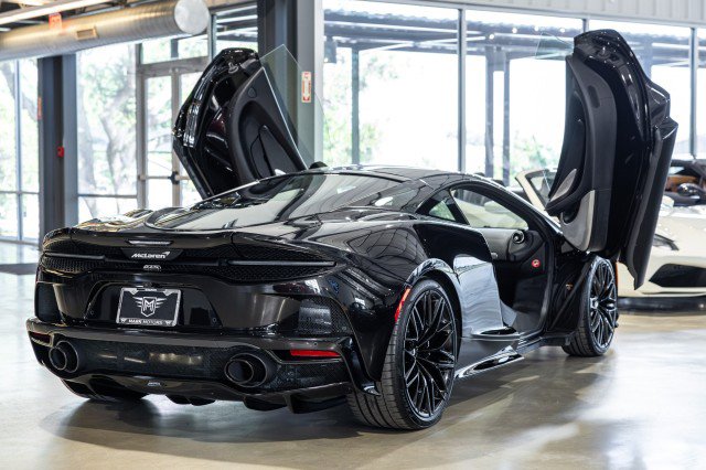 Used 2025 McLaren GTS RWD image 6