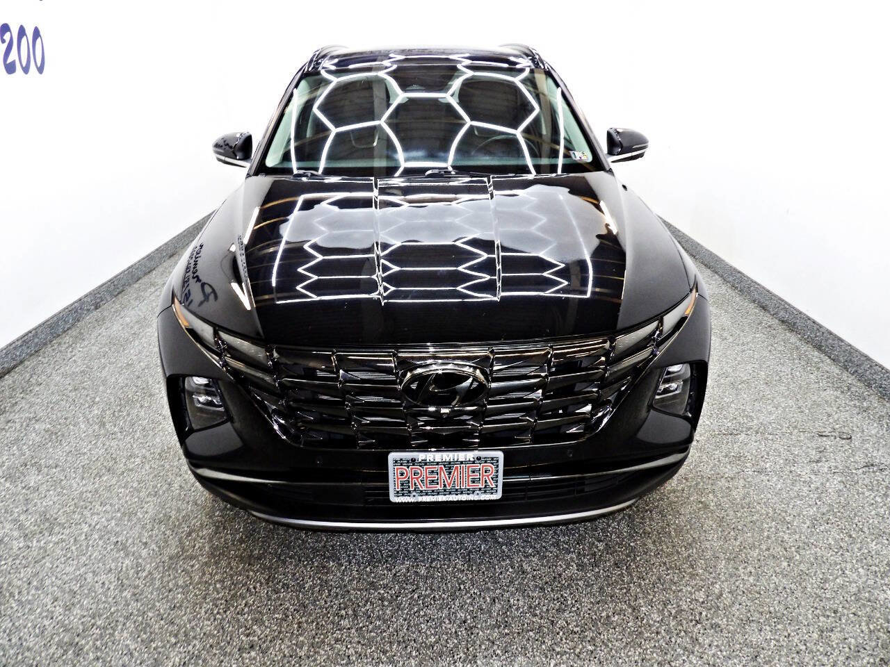 Used 2022 Hyundai Tucson Limited image 2