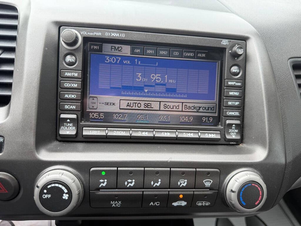 Used 2010 Honda Civic EX-L image 13