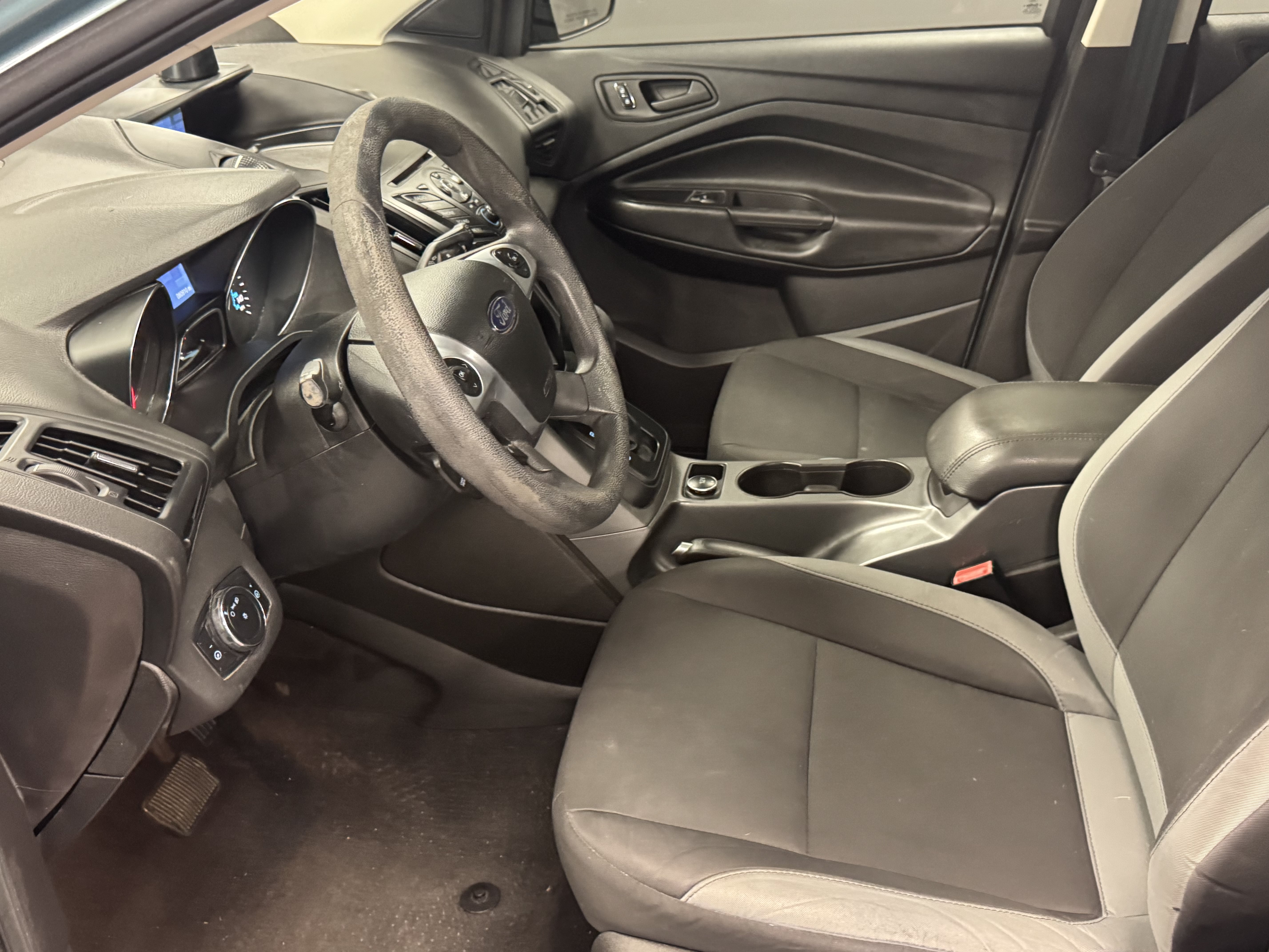 Used 2013 Ford Escape S FWD image 10