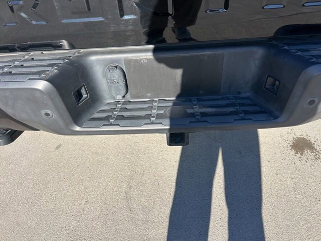 Used 2022 Nissan Frontier SV image 10