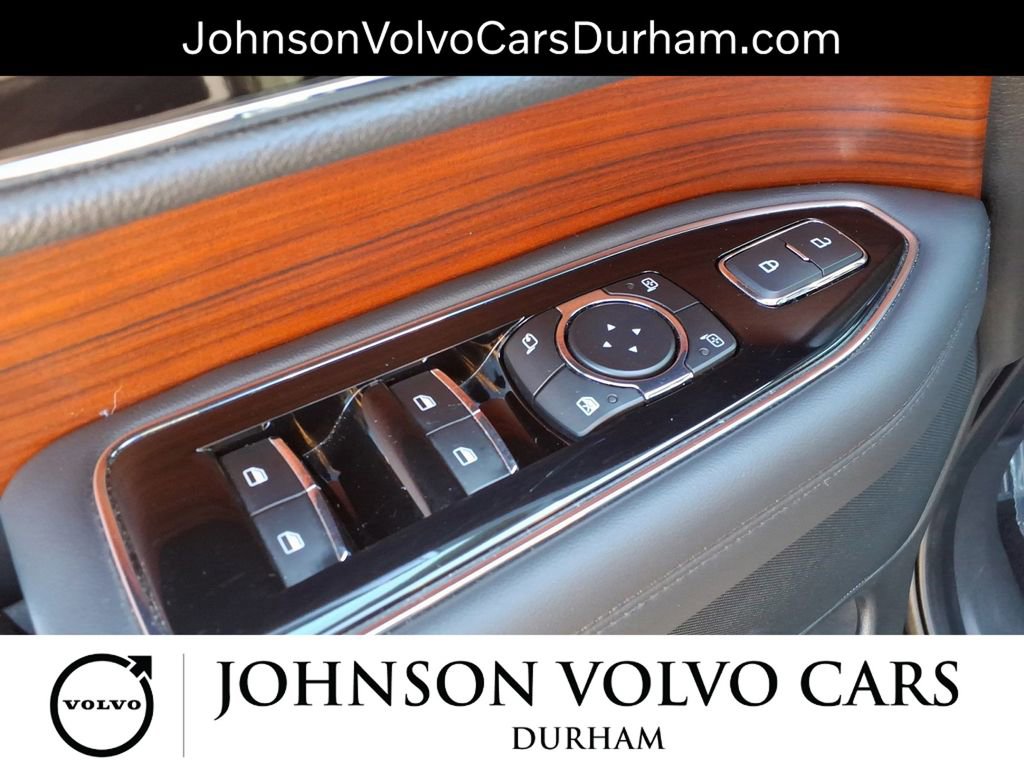 Used 2024 Lincoln Navigator L 4WD image 11