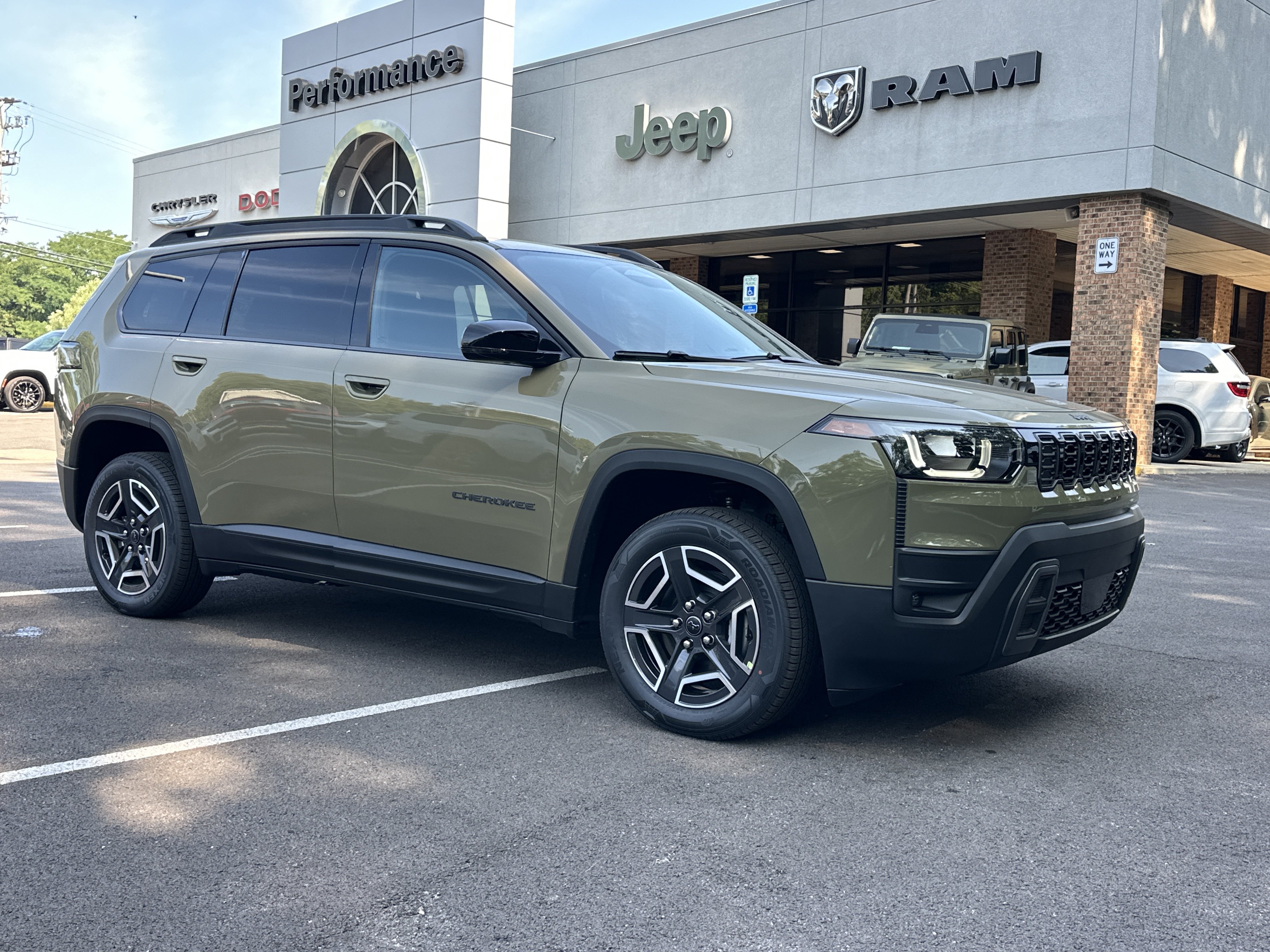 New 2026 Jeep Cherokee Limited AWD/4WD image 20