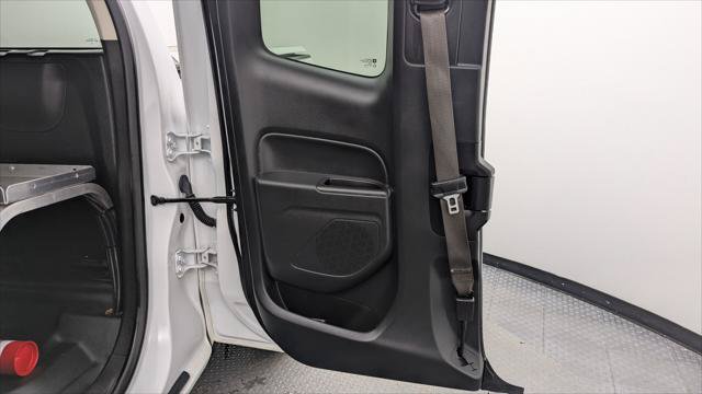 Used 2022 Chevrolet Colorado LT w/ Fleet Safety Package RWD image 14