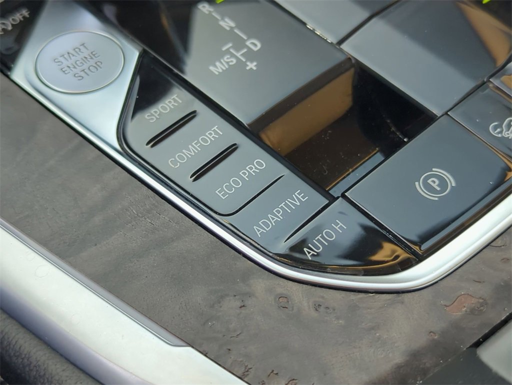 Used 2019 BMW X7 xDrive40i w/ Premium Package image 18