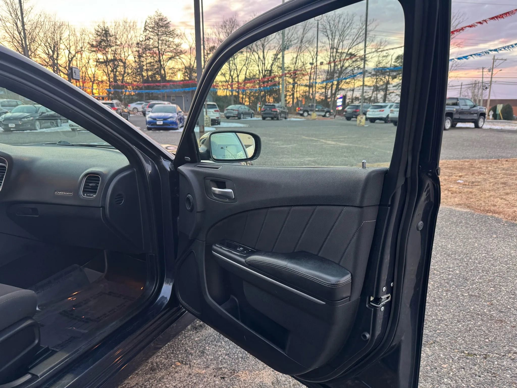 Used 2019 Dodge Charger GT image 17