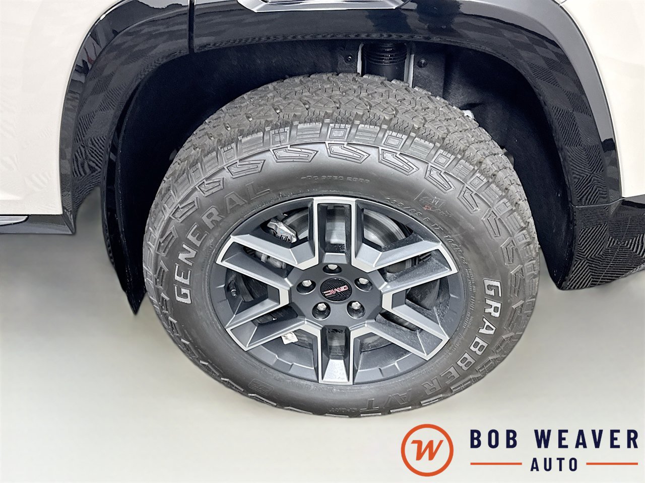New 2026 GMC Terrain AT4 w/ Technology Package II AWD/4WD image 37