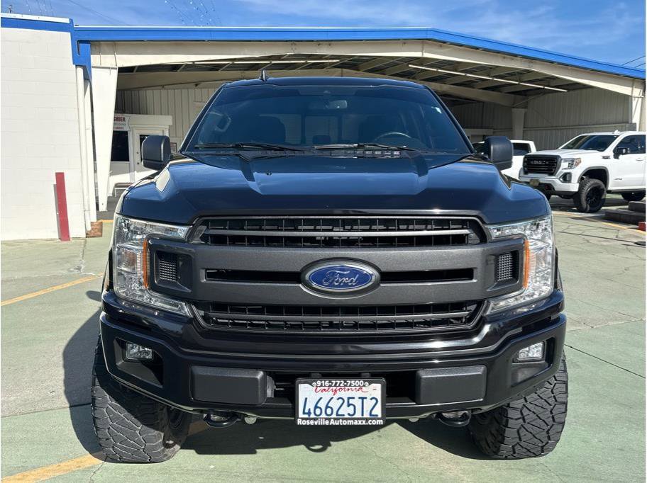 Used 2019 Ford F150 XLT w/ Equipment Group 302A Luxury AWD/4WD image 3
