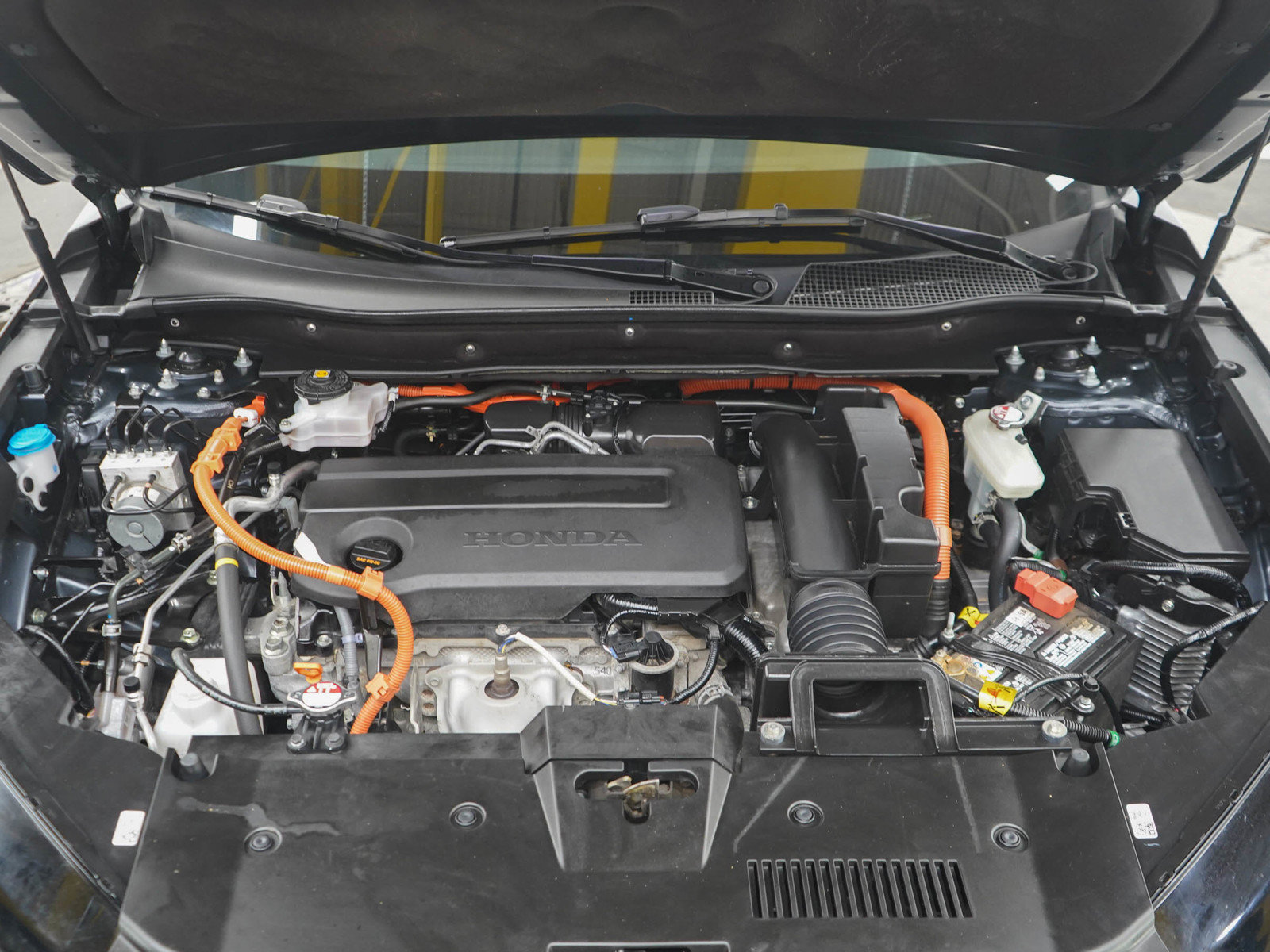 Used 2025 Honda CR-V Sport Touring image 31