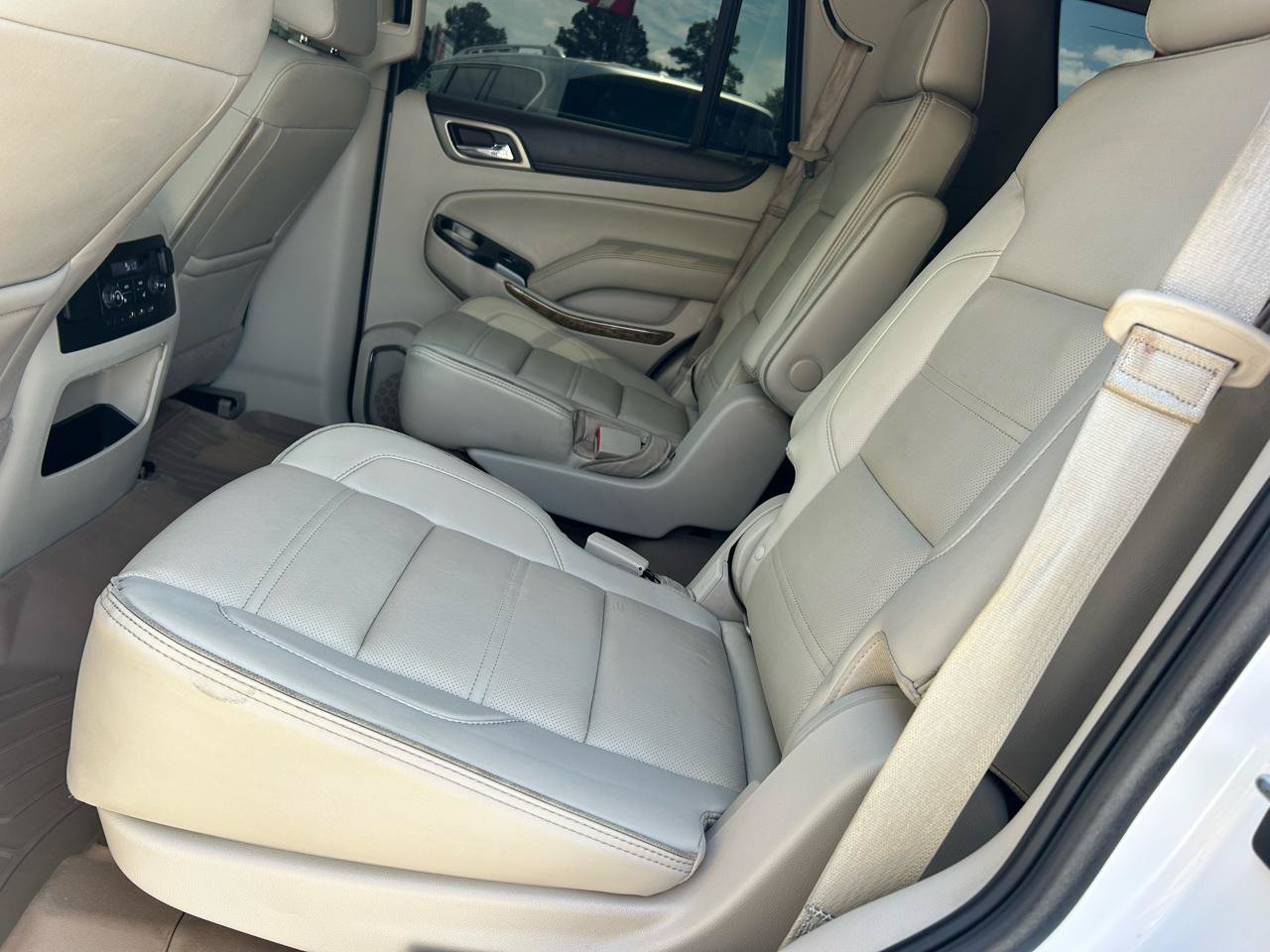 Used 2017 GMC Yukon Denali w/ Open Road Package RWD image 12