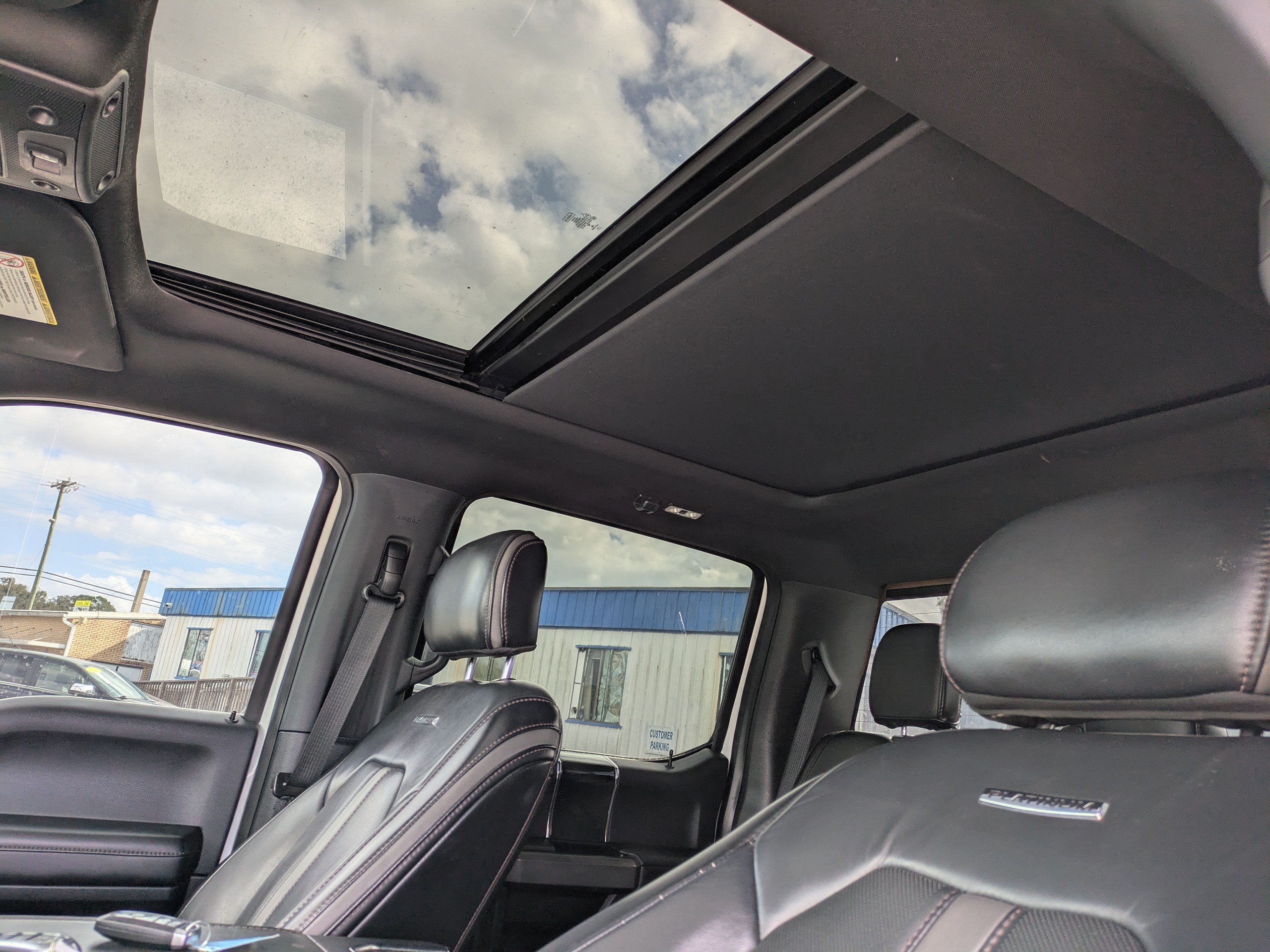Used 2021 Ford F250 Platinum w/ FX4 Off-Road Package AWD/4WD image 24