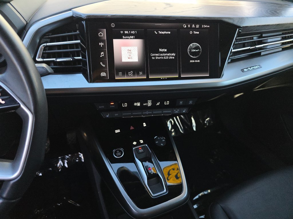 Used 2023 Audi Q4 e-tron Premium AWD/4WD image 26