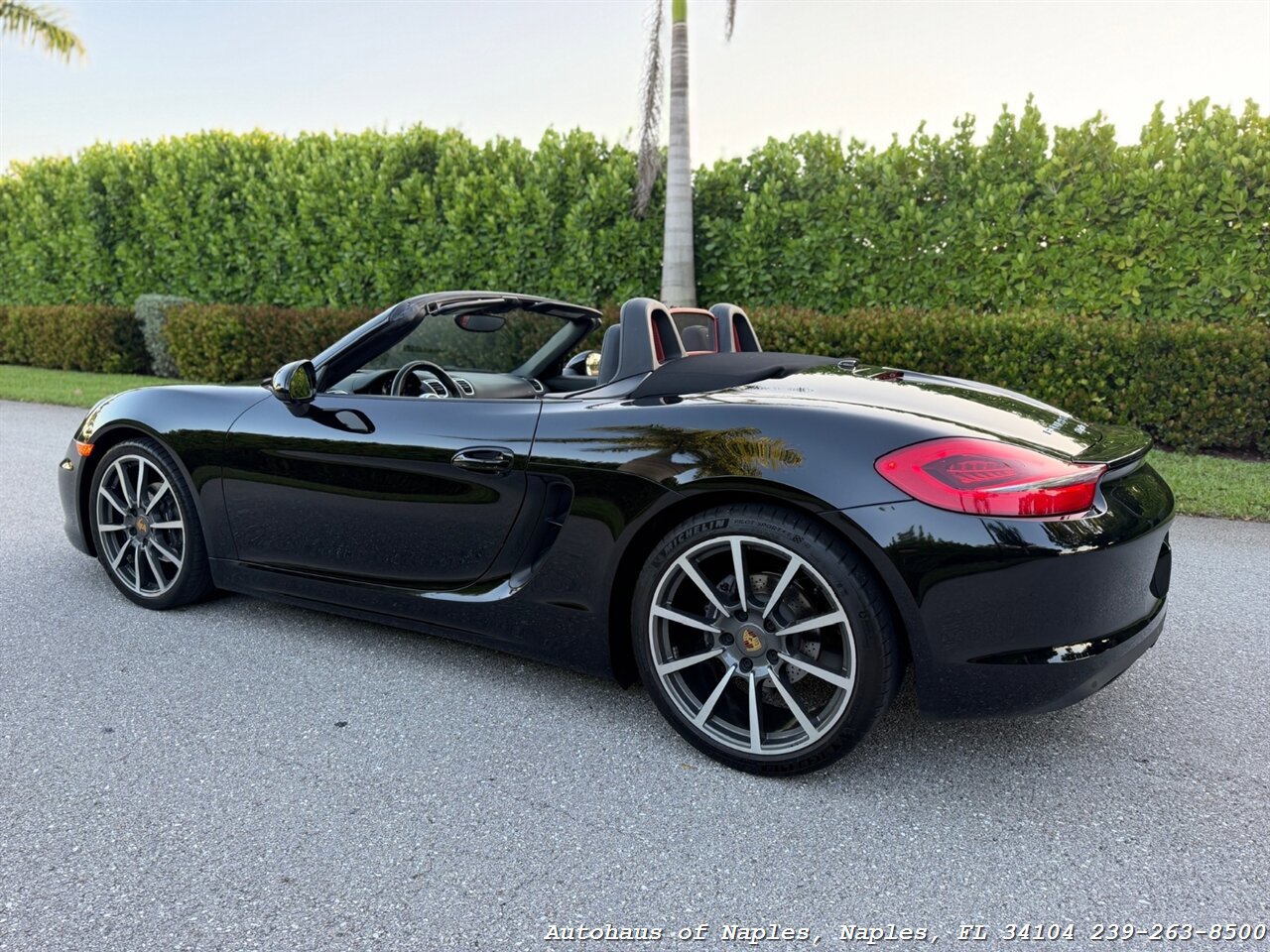 Used 2015 Porsche Boxster RWD image 3