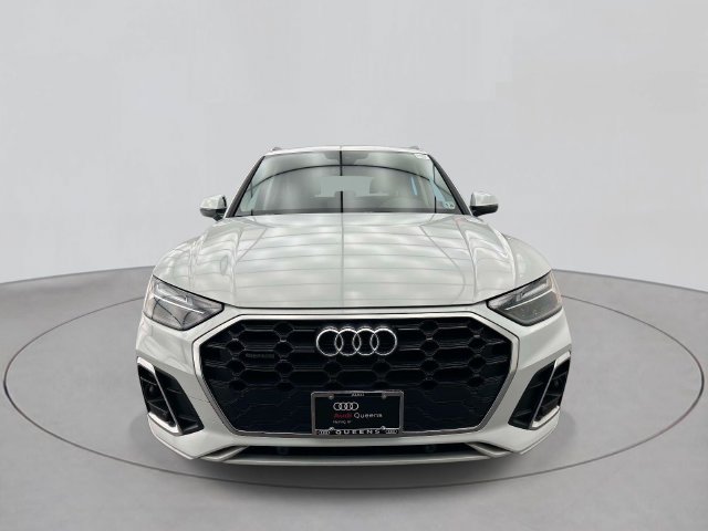 Used 2023 Audi Q5 2.0T Premium w/ Convenience Package AWD/4WD image 6