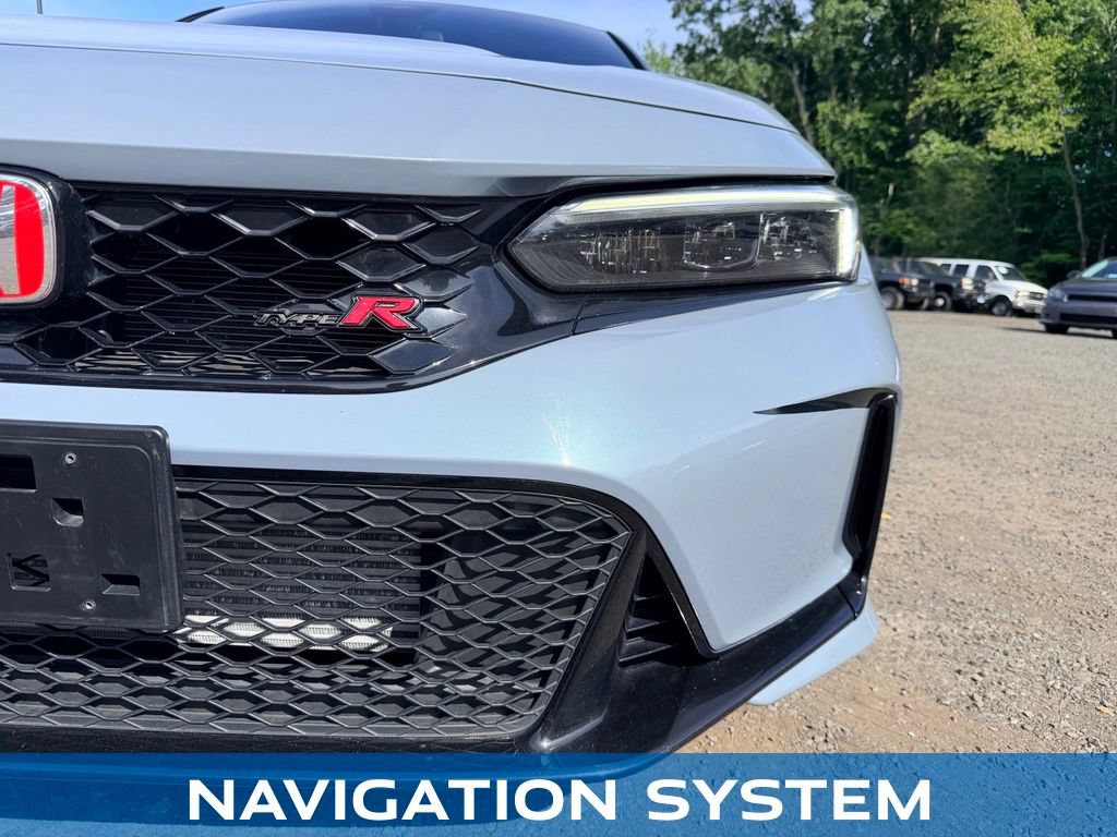 Used 2023 Honda Civic Type R image 9