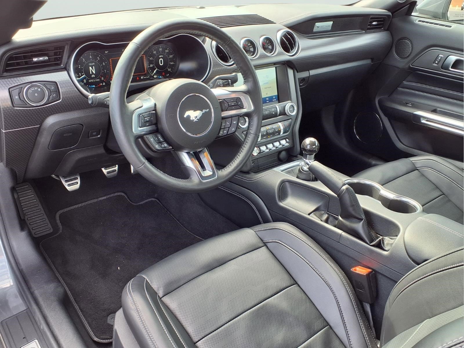 Used 2022 Ford Mustang GT Premium w/ GT Performance Package RWD image 11