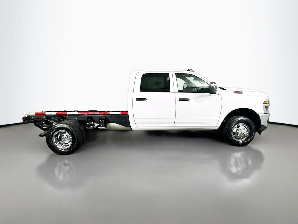 New 2026 RAM 3500 Tradesman w/ Chrome Appearance Group A AWD/4WD image 8