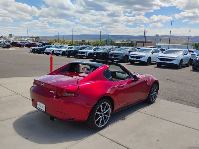 Used 2019 MAZDA MX-5 Miata RF Grand Touring RWD image 13