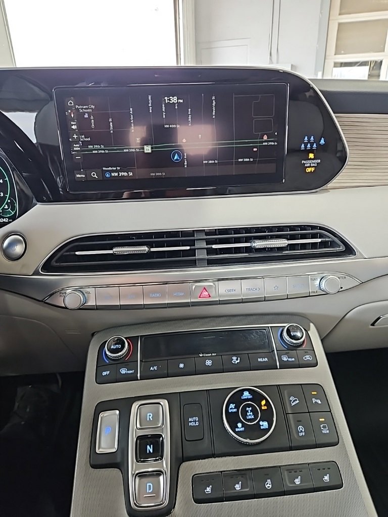 Used 2022 Hyundai Palisade Limited image 35