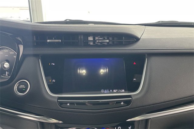 Used 2023 Cadillac XT6 Luxury image 38