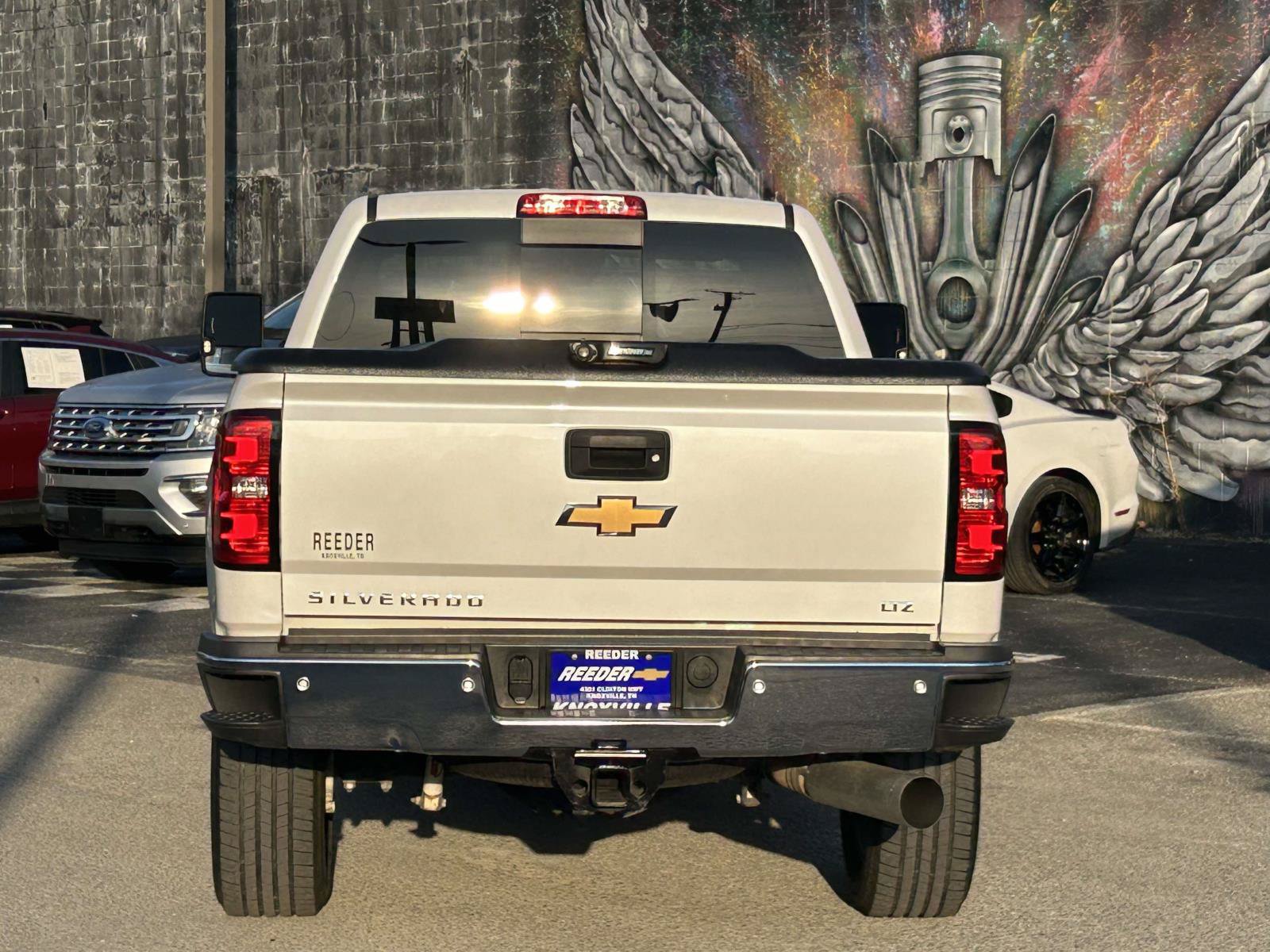 Used 2019 Chevrolet Silverado 2500 LTZ w/ Duramax Plus Package AWD/4WD image 6