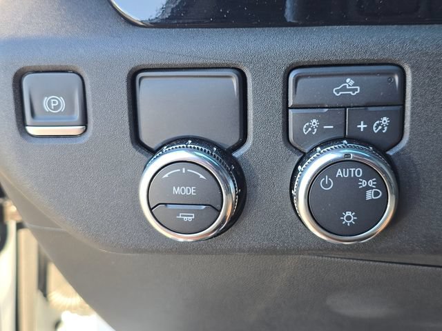 Used 2024 GMC Sierra 1500 SLE RWD image 13
