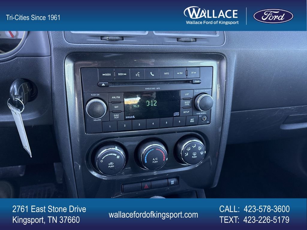 Used 2010 Dodge Challenger SE RWD image 13