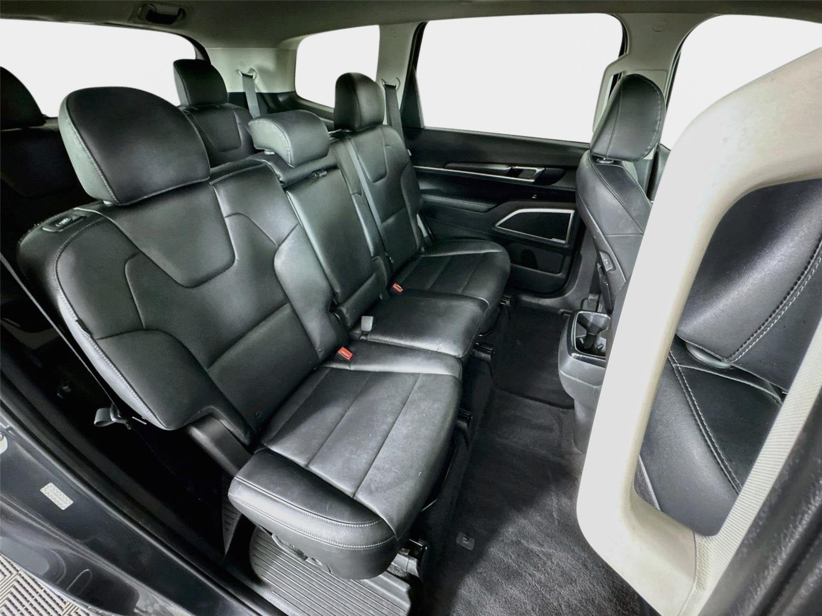 Certified 2023 Kia Telluride LX AWD/4WD image 28