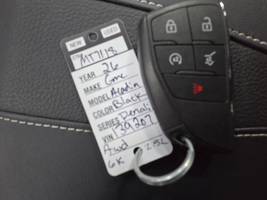 Used 2026 GMC Acadia Denali w/ LPO, Floor Liner Package AWD/4WD image 46