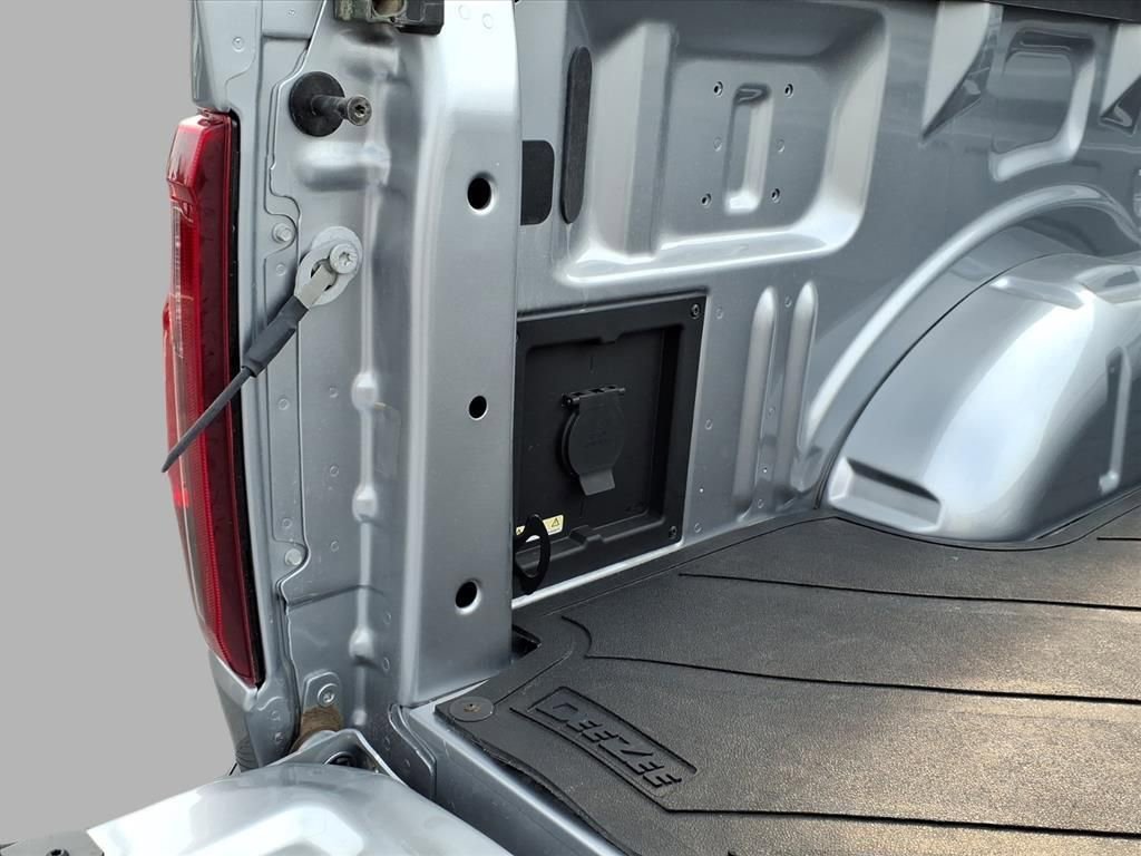 Used 2024 Ford F150 XLT w/ Equipment Group 302A MID image 32