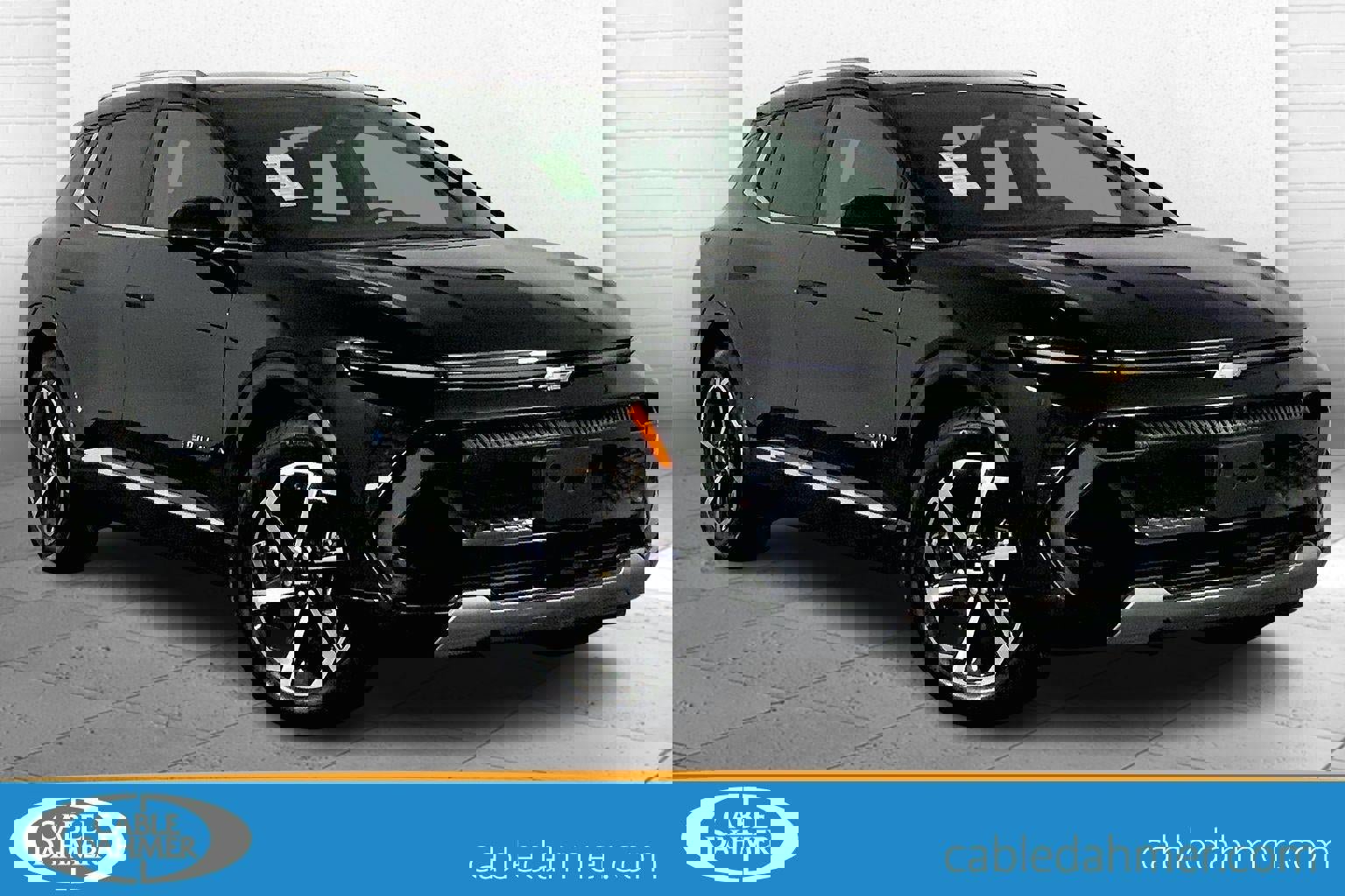 Used 2025 Chevrolet Equinox EV LT FWD image 1