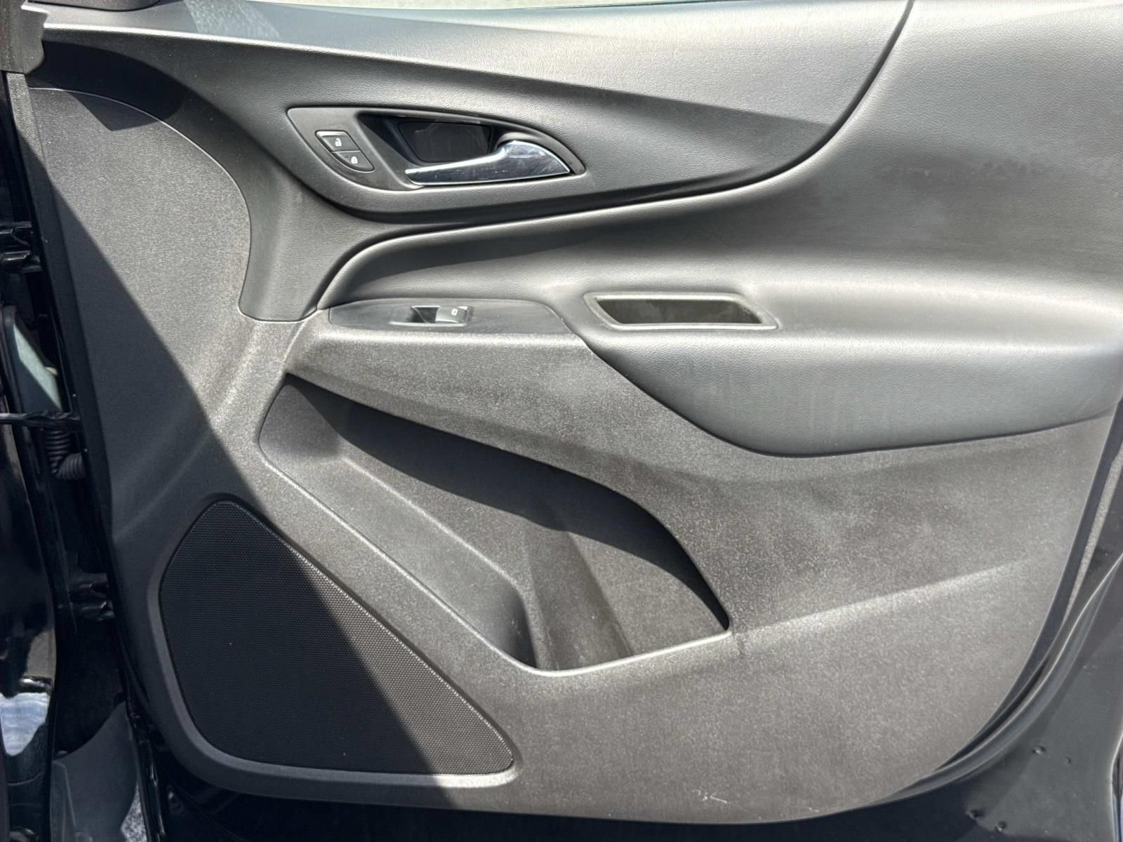 Used 2019 Chevrolet Equinox LT FWD image 24