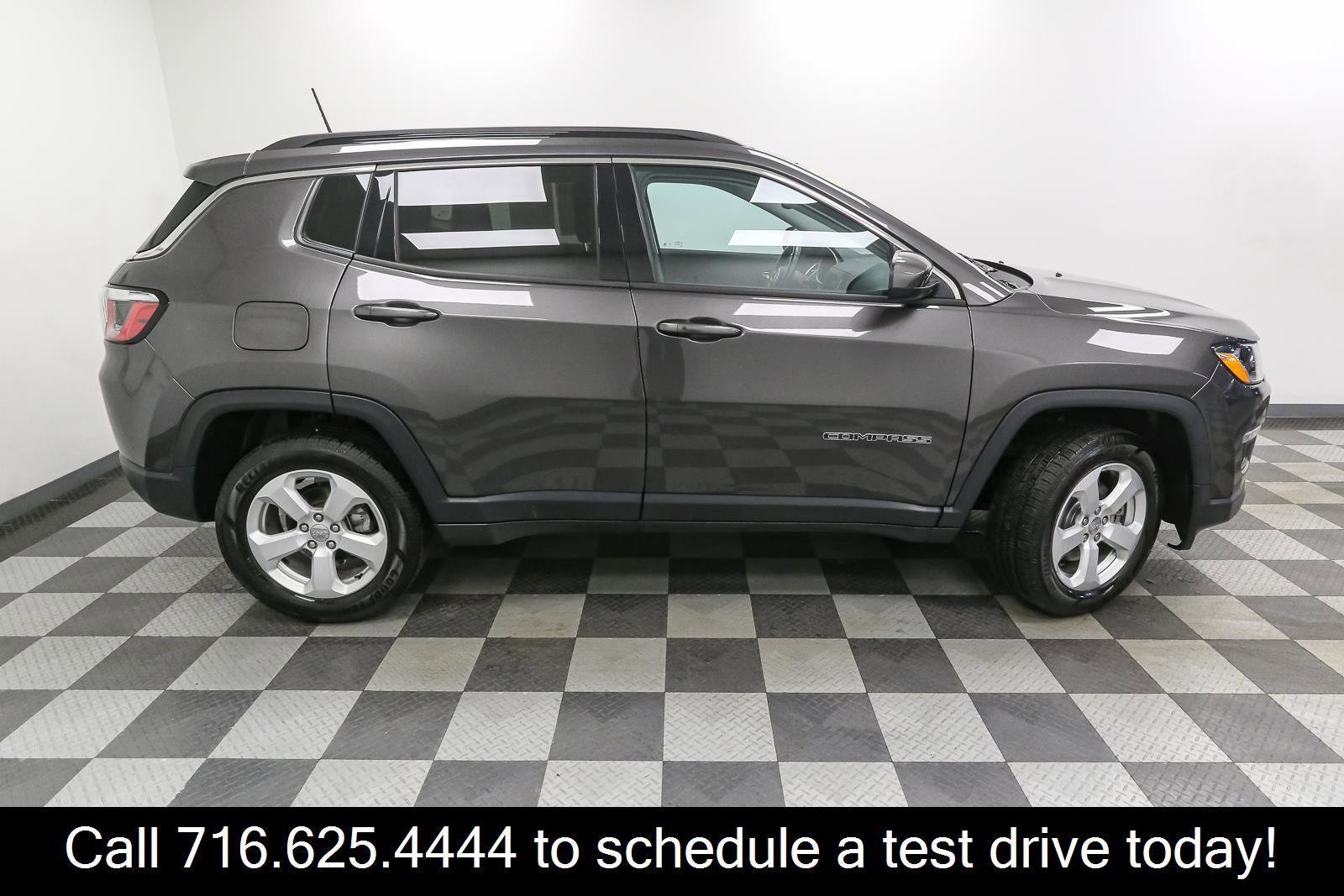 Used 2020 Jeep Compass Latitude w/ Cold Weather Group image 8