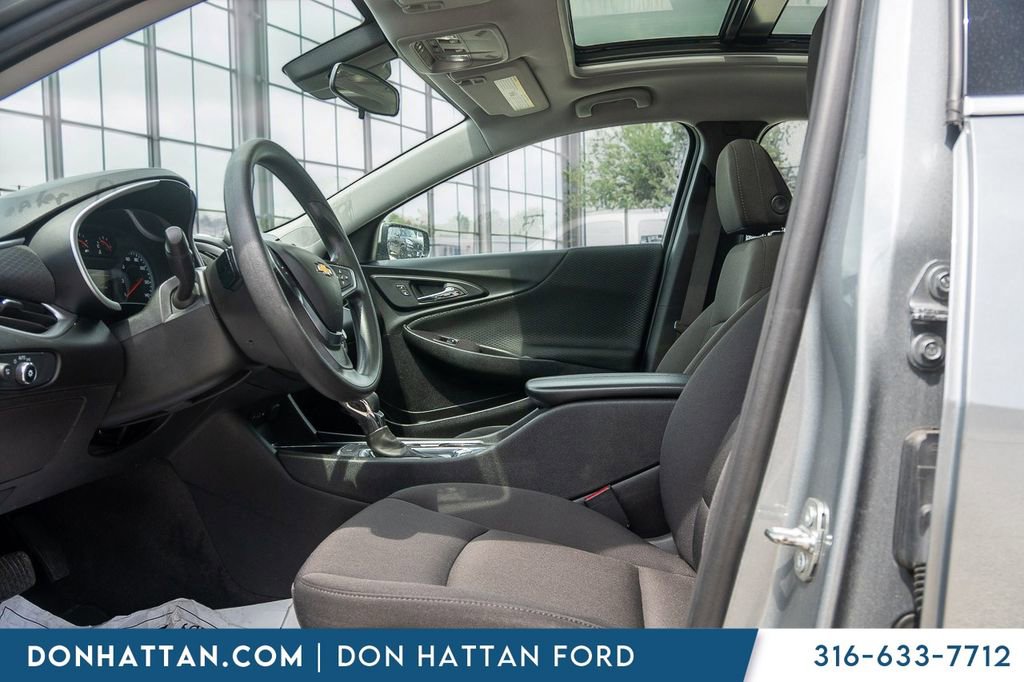 Used 2024 Chevrolet Malibu LT FWD image 4