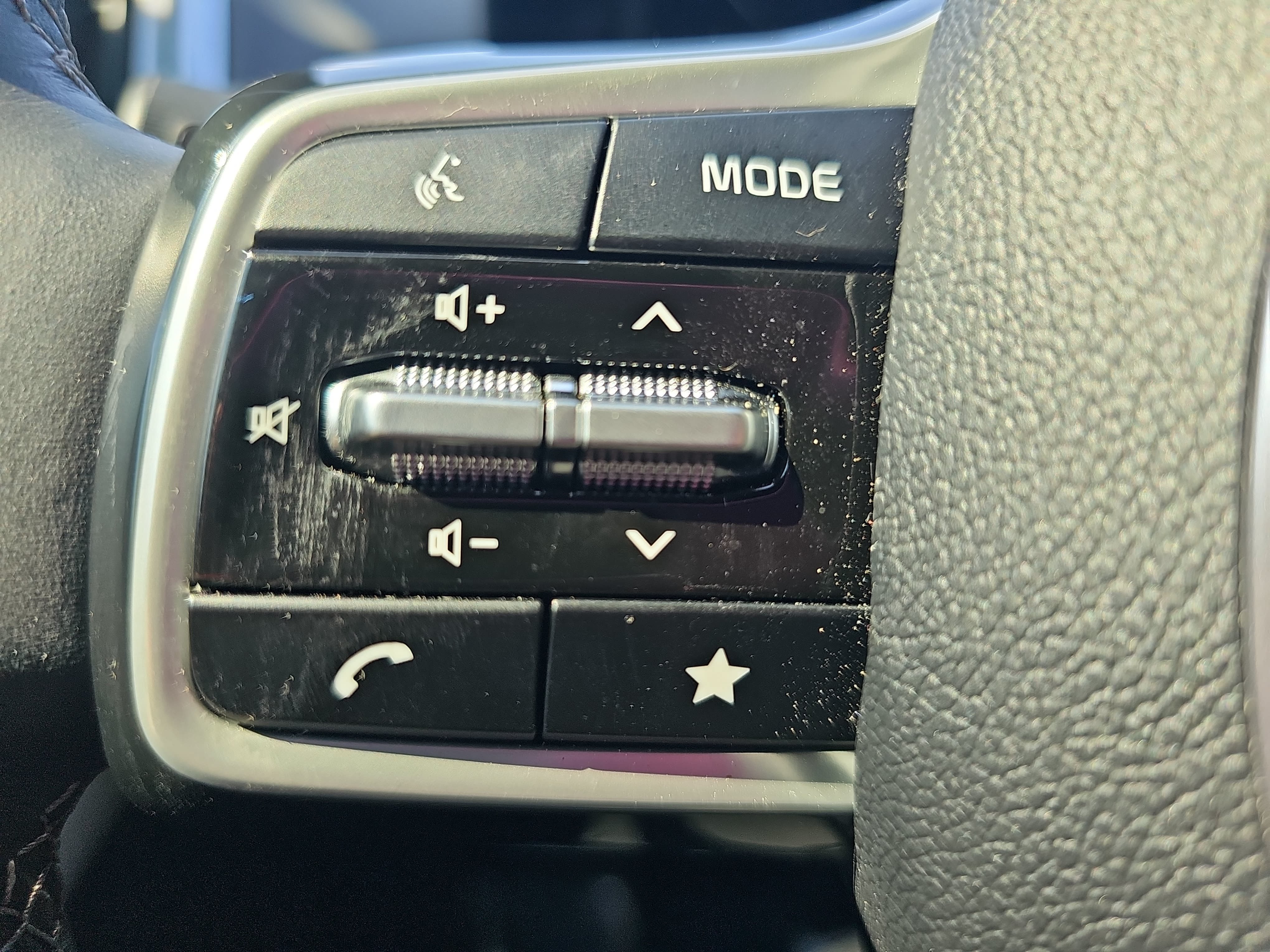 Used 2025 Kia Sorento SX Prestige AWD/4WD image 18