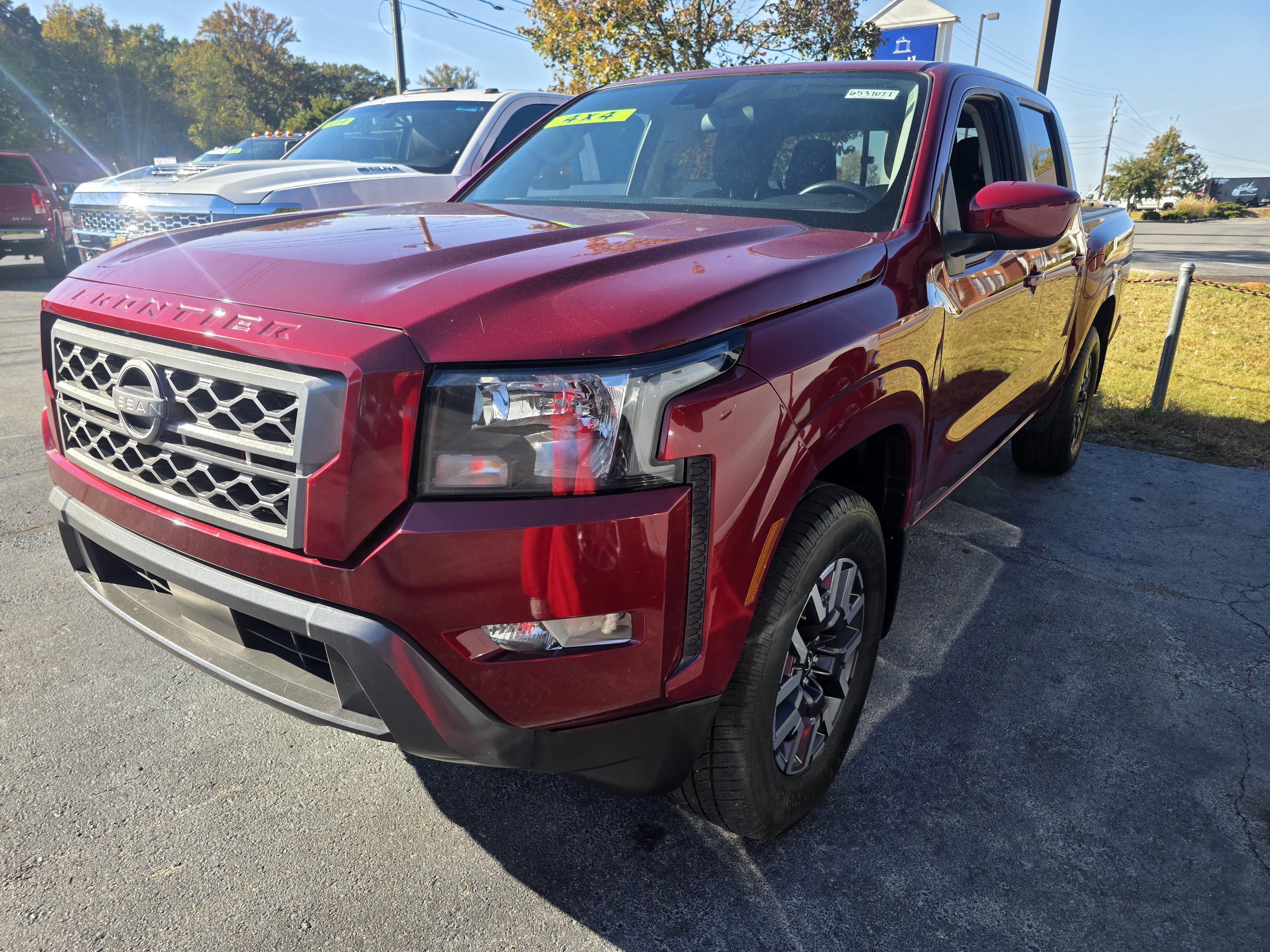 Used 2022 Nissan Frontier SV