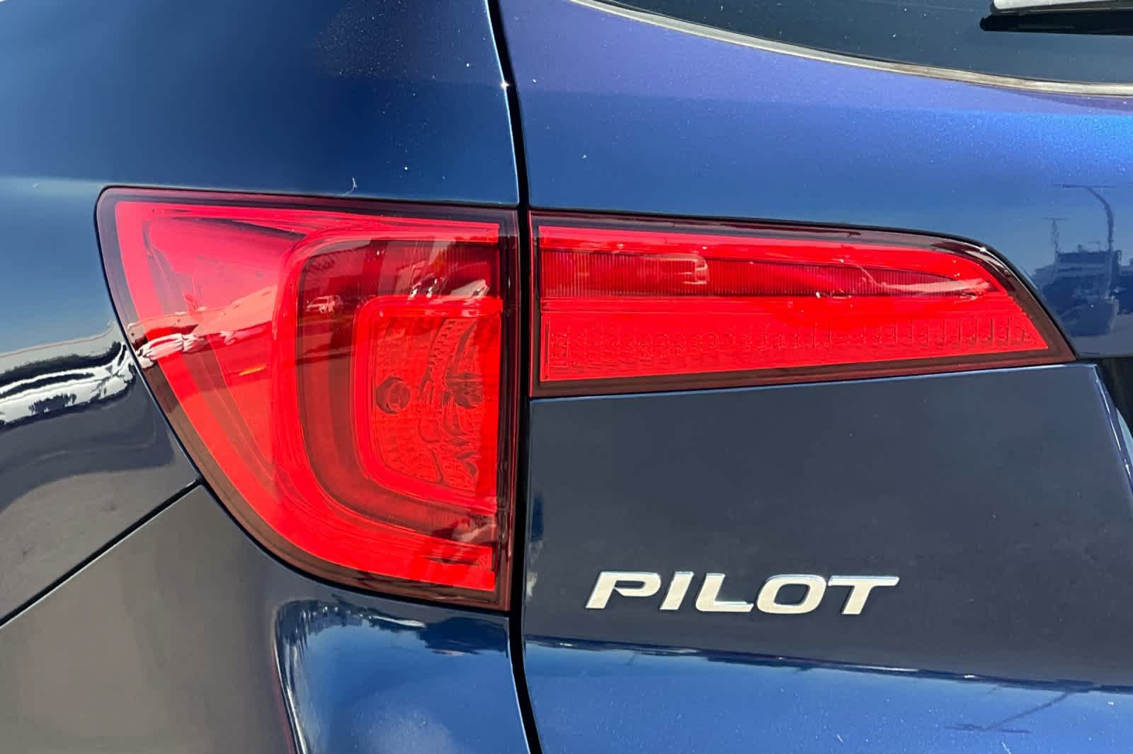 Used 2016 Honda Pilot EX image 33