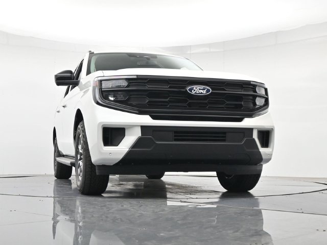 New 2027 Ford Expedition Max Active RWD image 40